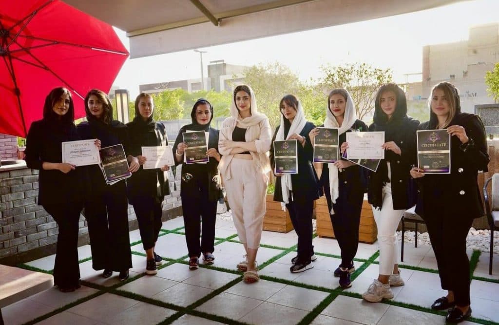 سالن زیبایی vip مهسا اسکندری در شاهین شهر