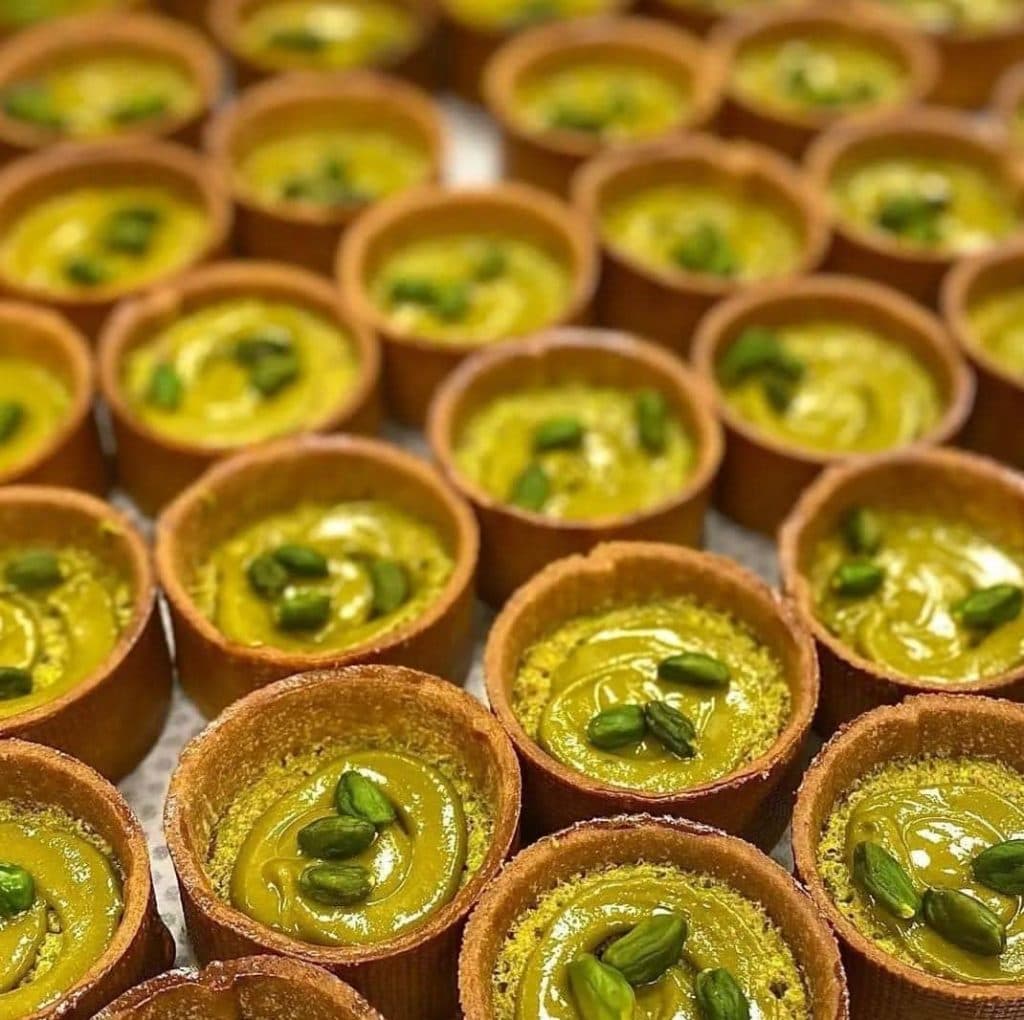 کیک خانگی ساره در مشهد