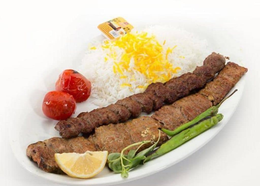 بیرون بر چمپه در دکتر حسابی شیراز