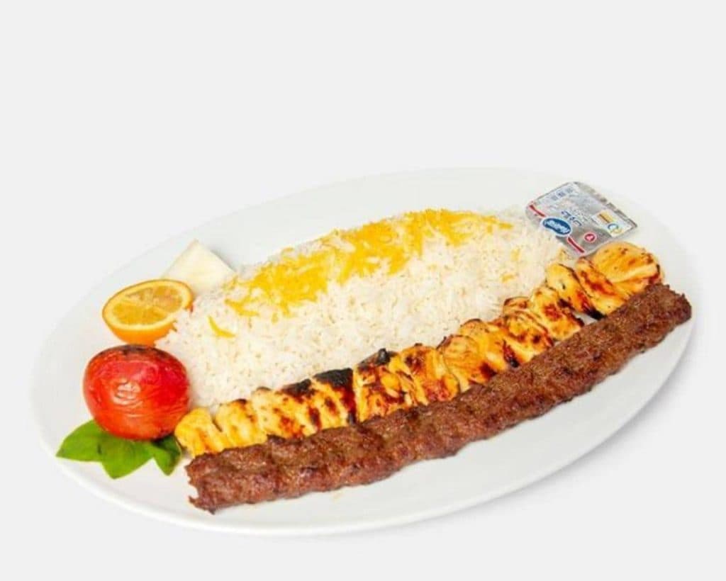 بیرون بر چمپه در دکتر حسابی شیراز