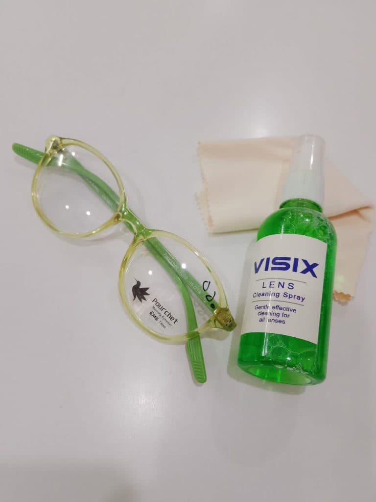 اپتومتریست مریم یعقوبی در کاشمر