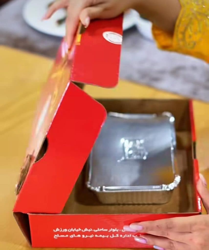 رستوران اکبرجوجه H.A.J برادران کلبادی در بلوار ساحلی بندرعباس