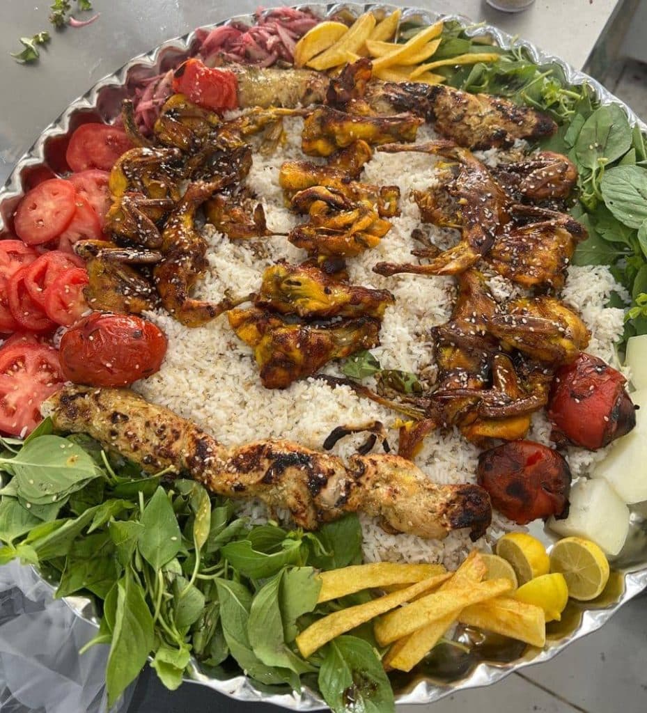 رستوران طاهر در بندر گناوه