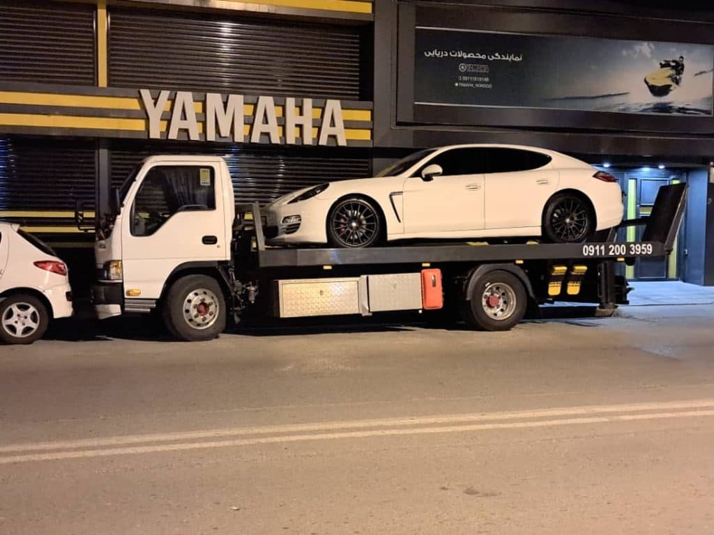 شرکت خودروبر و یدک کش پاسارگاد در ایزدشهر