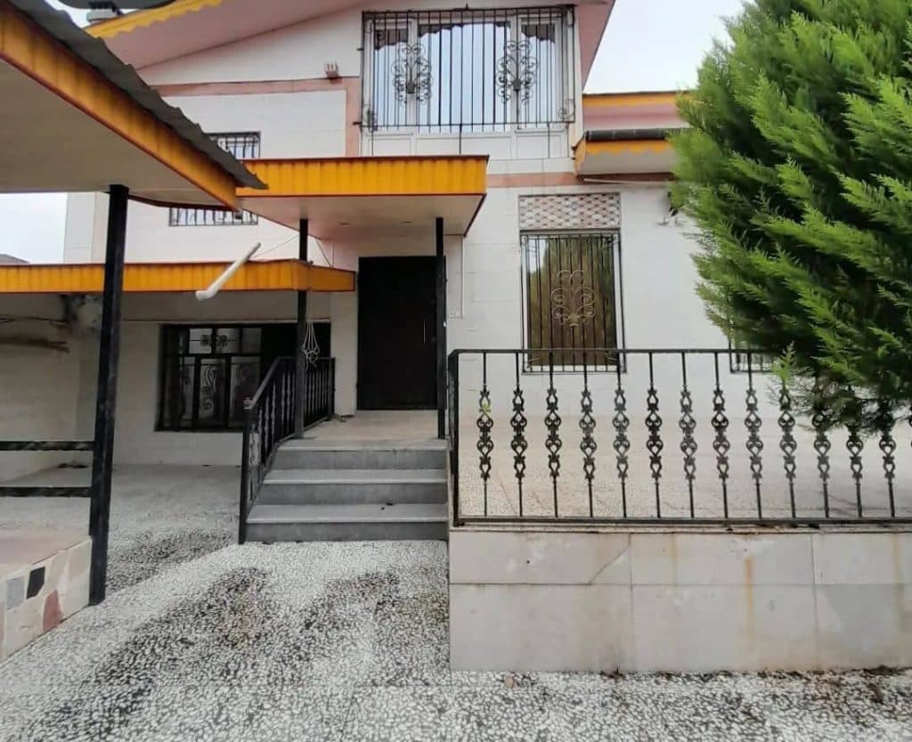 مشاور املاک پرواز در جاده لیلاکوه لنگرود