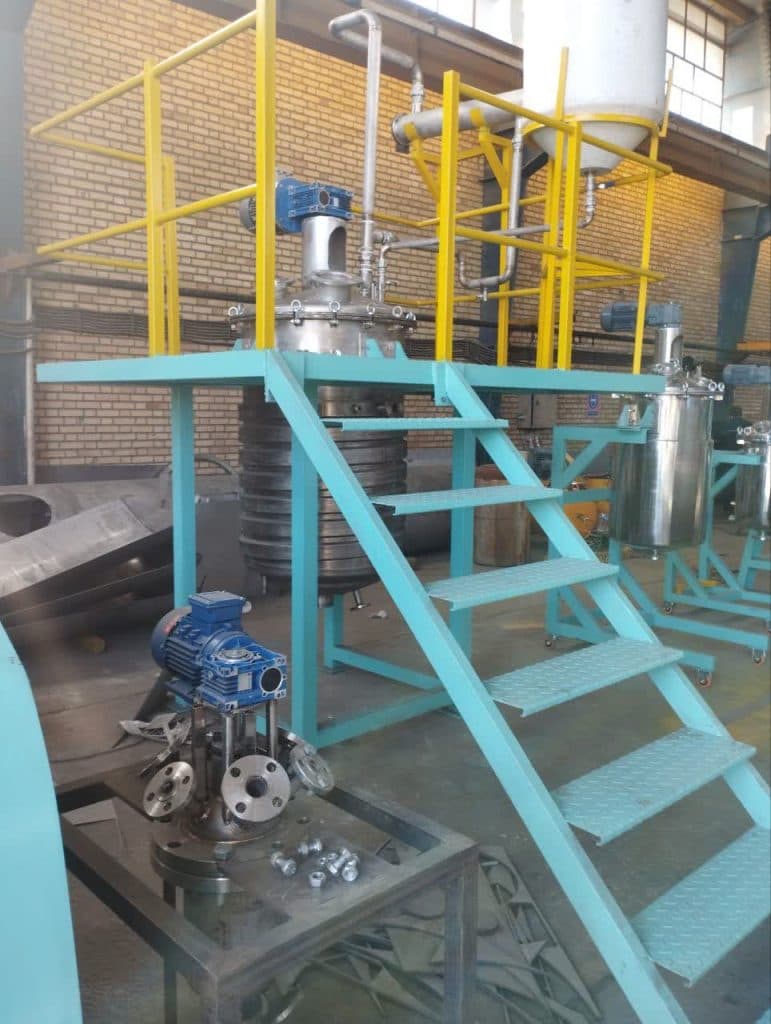 تولید و تعمیر مخزن راکتور آزمایشگاهی طاهری ماهدشت