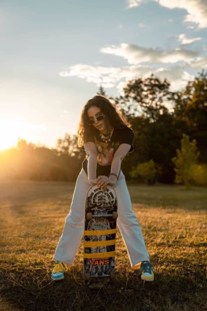 استودیو عکاسی و فیلمبرداری قرص ماه نوشیروانکلا بابل