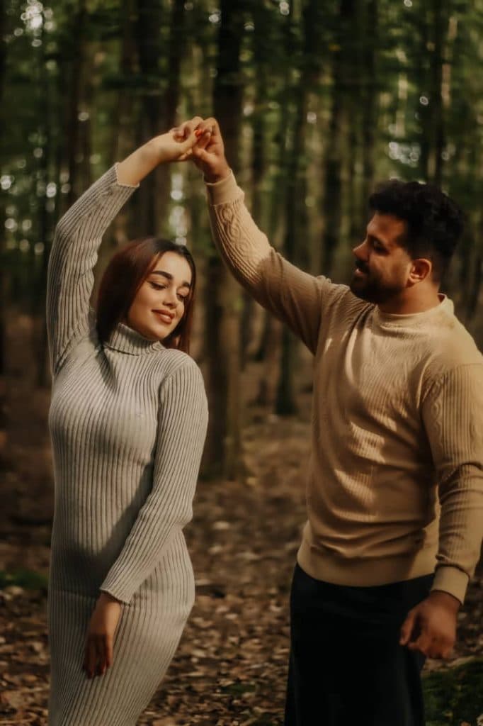 استودیو عکاسی و فیلمبرداری قرص ماه نوشیروانکلا بابل