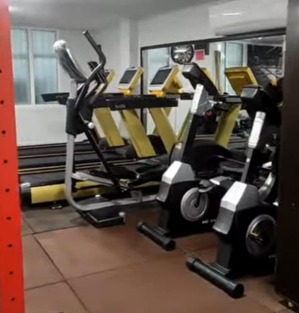 باشگاه بدنسازی گیو در مرزداران تهران