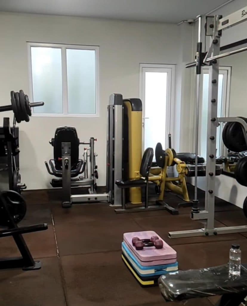 باشگاه بدنسازی گیو در مرزداران تهران