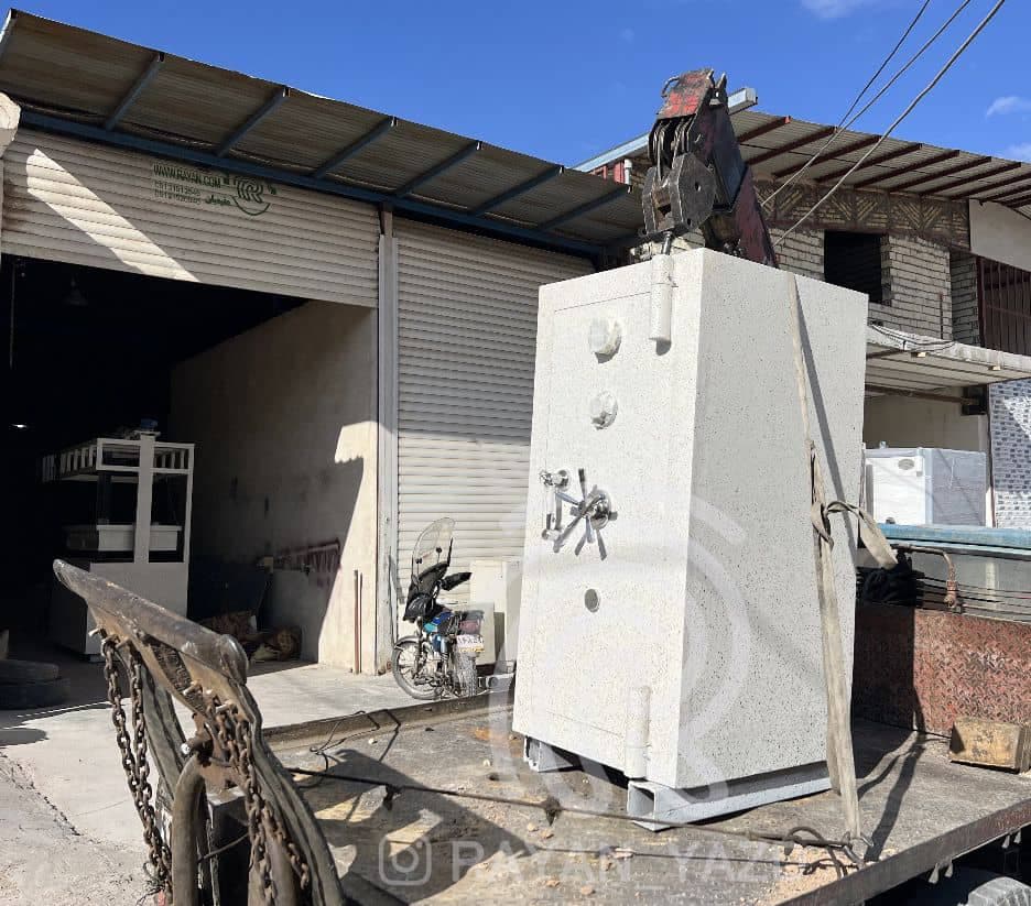 ساخت و فروش گاو صندوق آسانسوری طلافروشی گروه رایان در قم