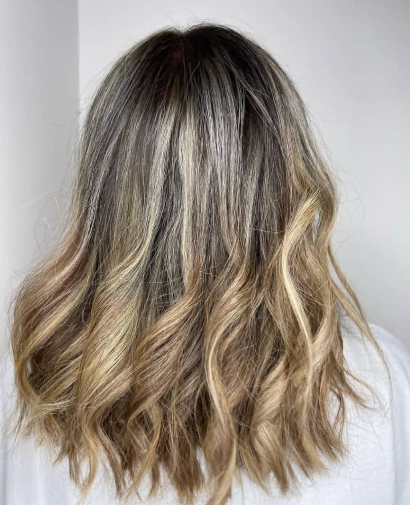 سالن زیبایی آراستک در بوشهر