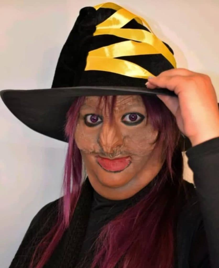 آموزش تخصصی گریم سینمایی و تئاتر طاهره محمدزاده در بیرجند