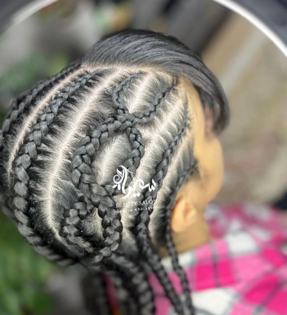 سالن زیبایی سمیرا خجسته در بلوار پاسداران صدرا