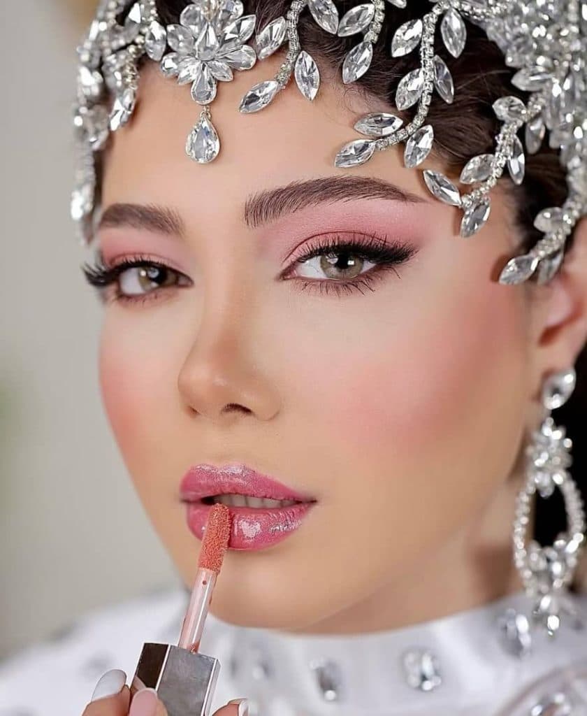 سالن زیبایی عروس ایده آل در رشت