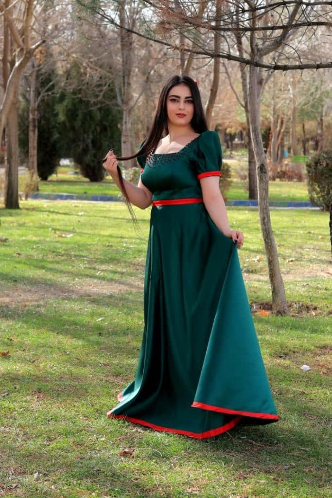 آموزشگاه فنی حرفه ای طراحی دوخت و اندام یاسمن در سقز