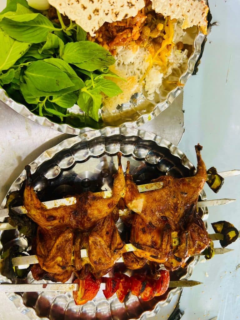 رستوران طاهر در بندر گناوه