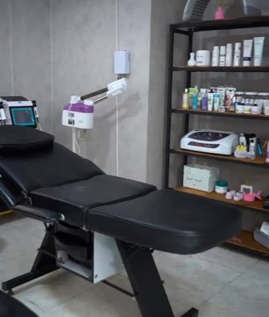 سالن زیبایی cip ثریا قنبری در صددستگاه اهواز