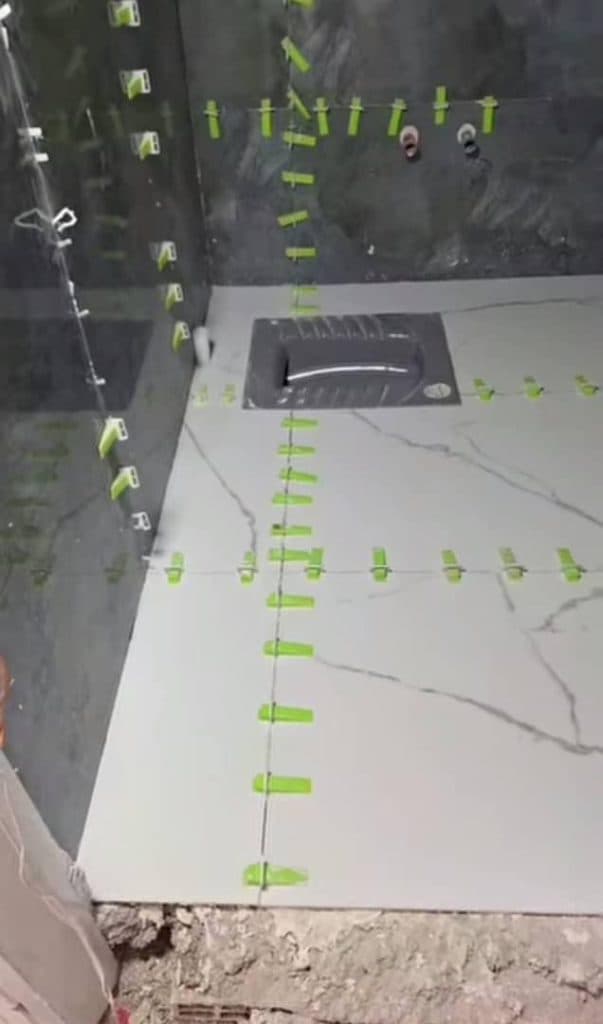 کاشی کاری عابدی در یزد