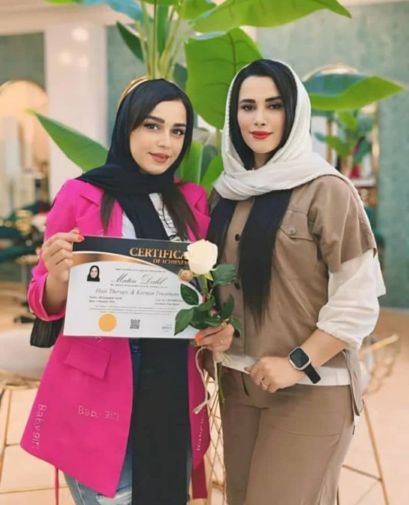 آموزش و خدمات تخصصی کراتین و پروتئین مو صاحبه طالبی در گلسار رشت