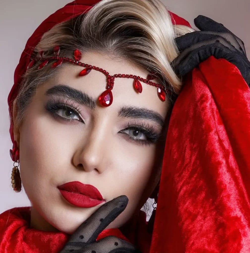 آتلیه عکاسی تخصصی بانو محبوبی در رفسنجان