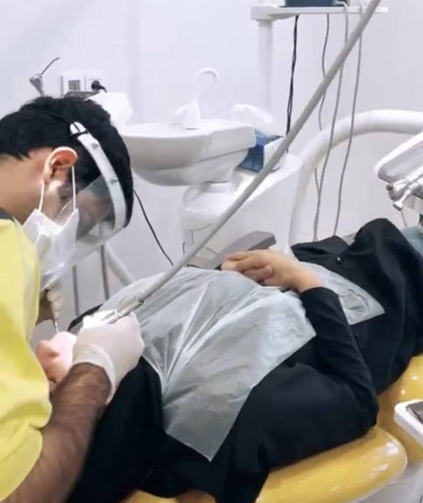 کلینیک دندانپزشکی عماد در گلشهر زنجان