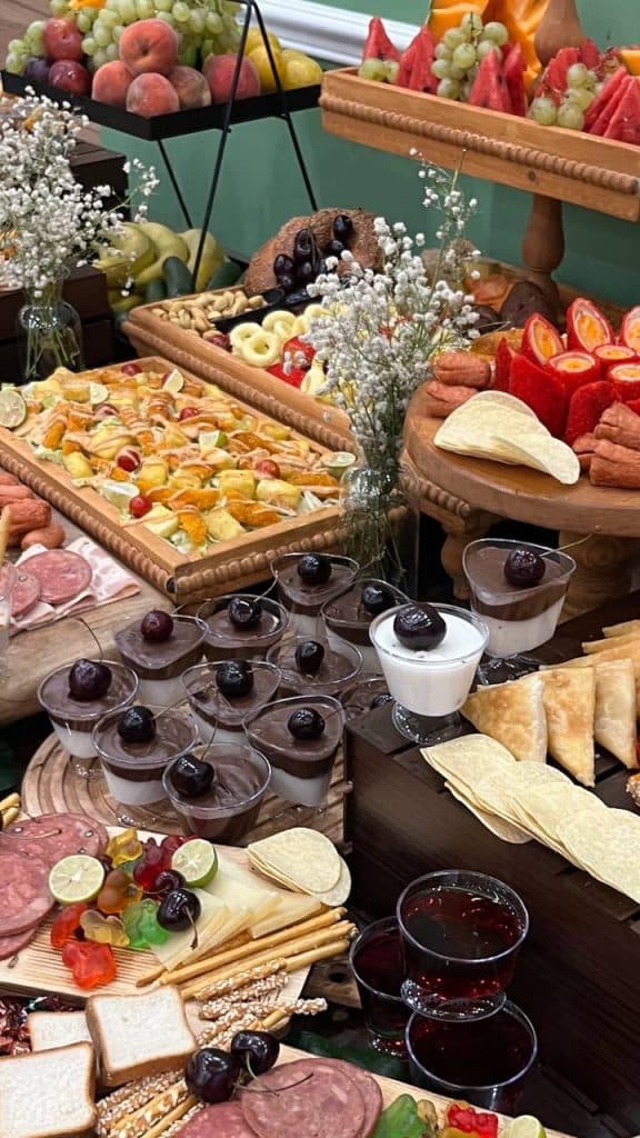 آموزشگاه آشپزی و قنادی آکادمی دهقانی در یزد