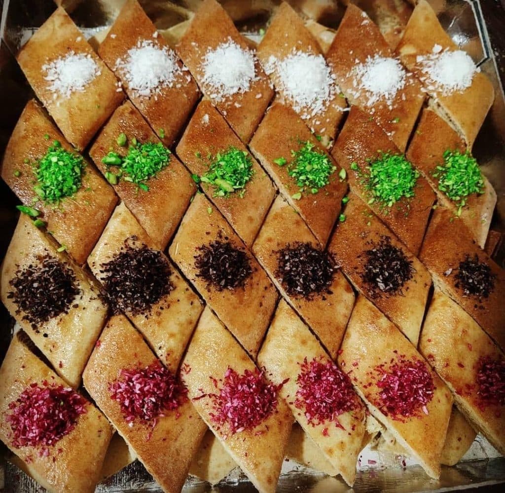 نان یوخه پزی برادران بختیاری در کازرون