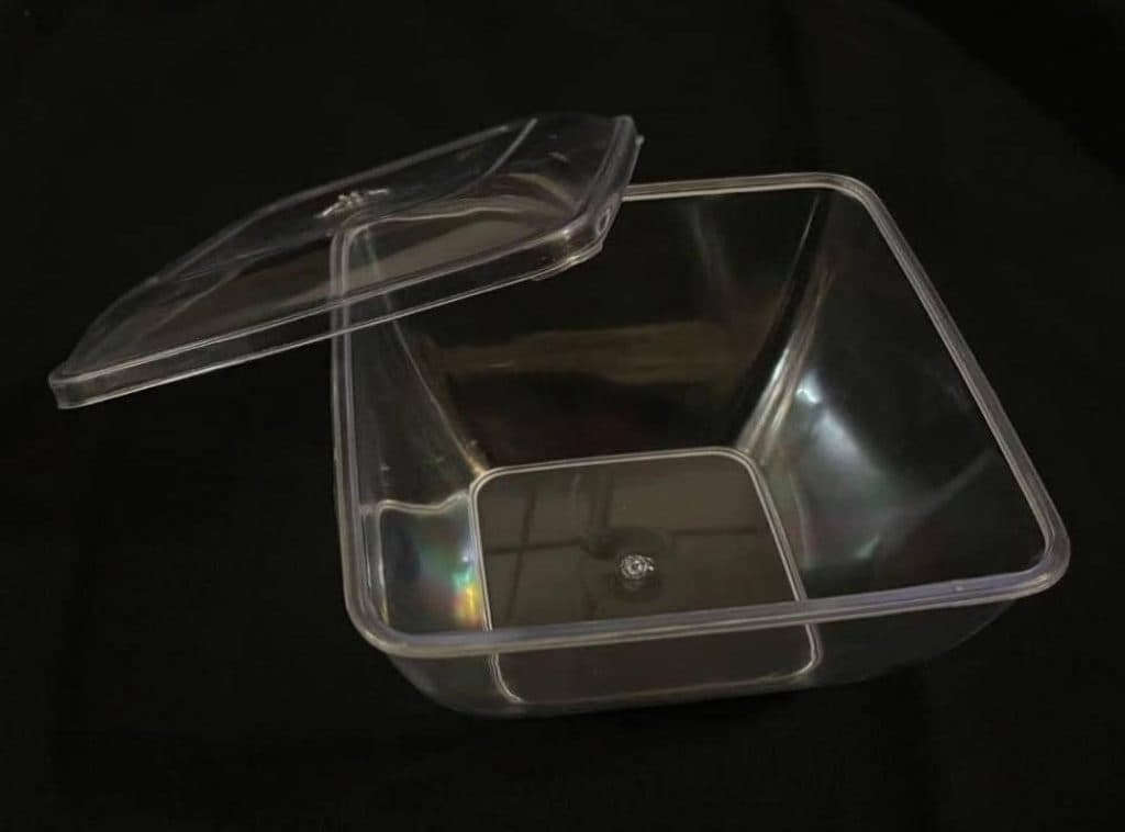 قوطی سازی کریستالی سوهان و صنایع غذایی ماهان پلاستیک در قم