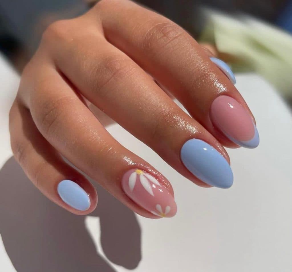 سالن زیبایی صنم کریمی در چهارراه پردیس بندرعباس