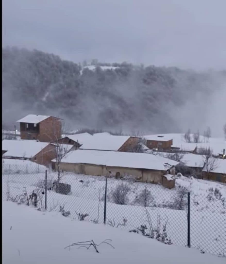 اقامتگاه بومگردی شبانه روزی پیرخانی در هزار جریب نکا