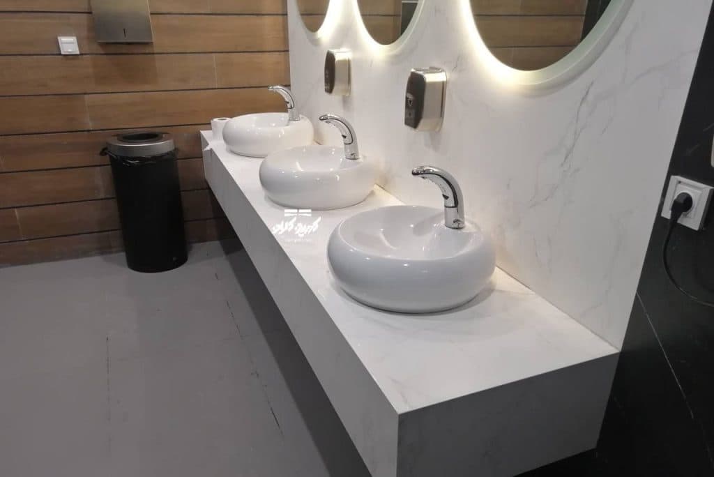 طراحی و ساخت روشویی عمومی گروه صنعتی کورین کاران در کرج