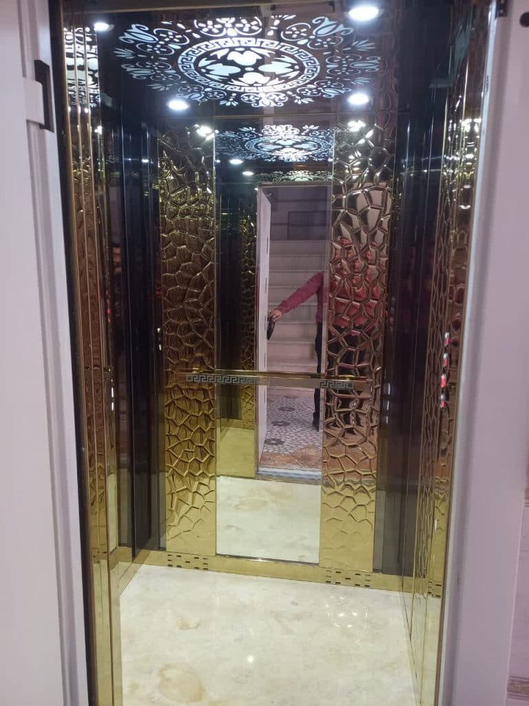 تولید و فروش کابین آسانسور کششی و هیدرولیک نوین نژادی در قم
