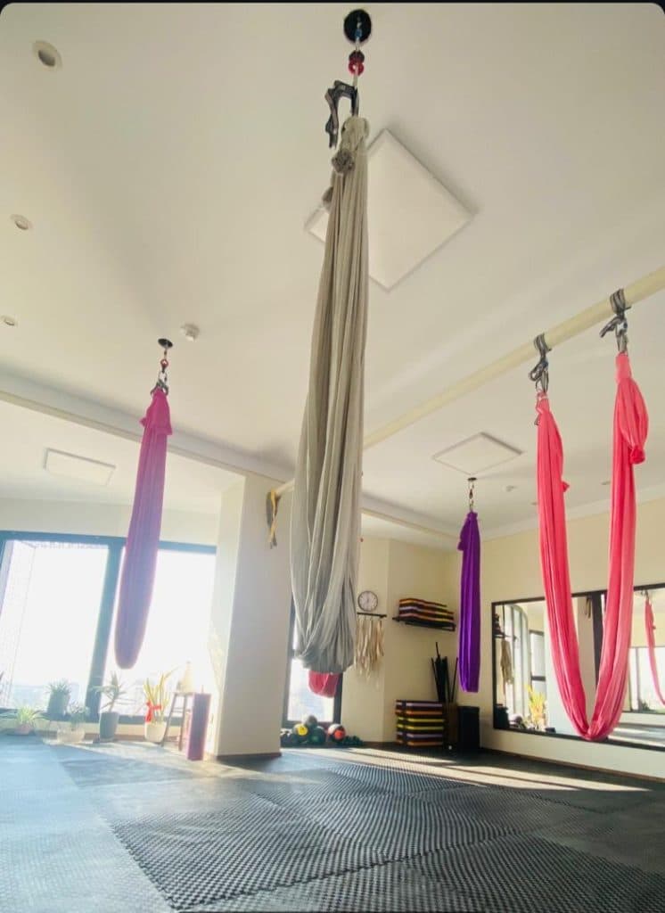 باشگاه تناسب اندام نیکی فیت در اقدسیه تهران