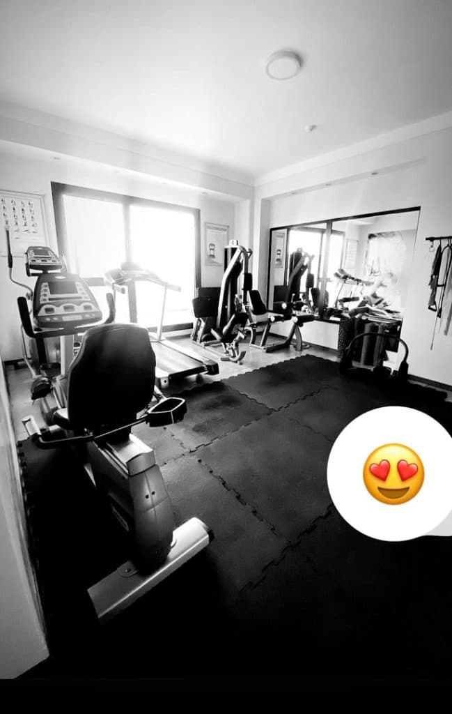 باشگاه تناسب اندام نیکی فیت در اقدسیه تهران