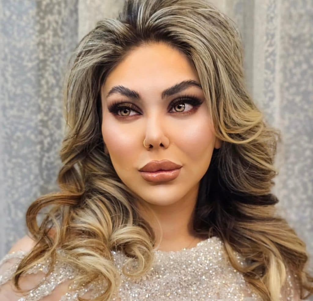 میکاپ آرتیست تخصصی عروس شاهکار در شاهین شهر