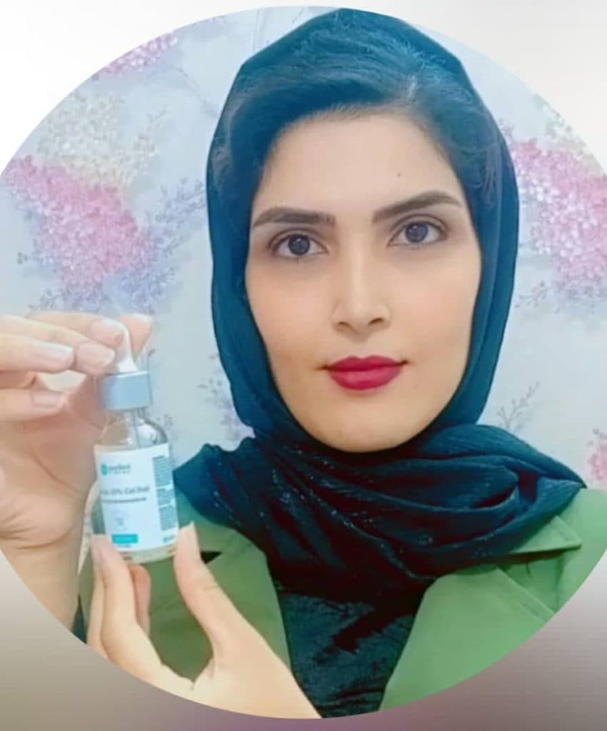 فیشال تخصصی پوست سمانه خمر در زاهدان