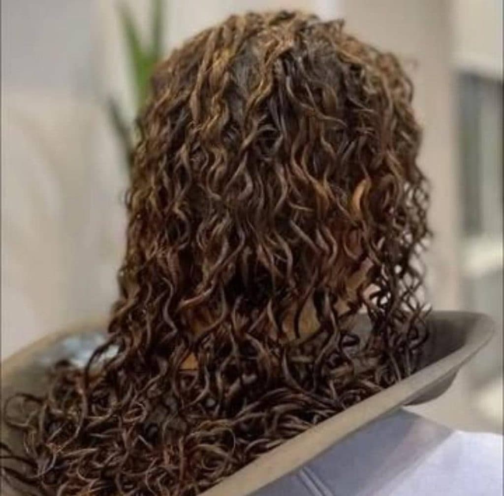 سالن زیبایی بی سان بیوتی در خوی