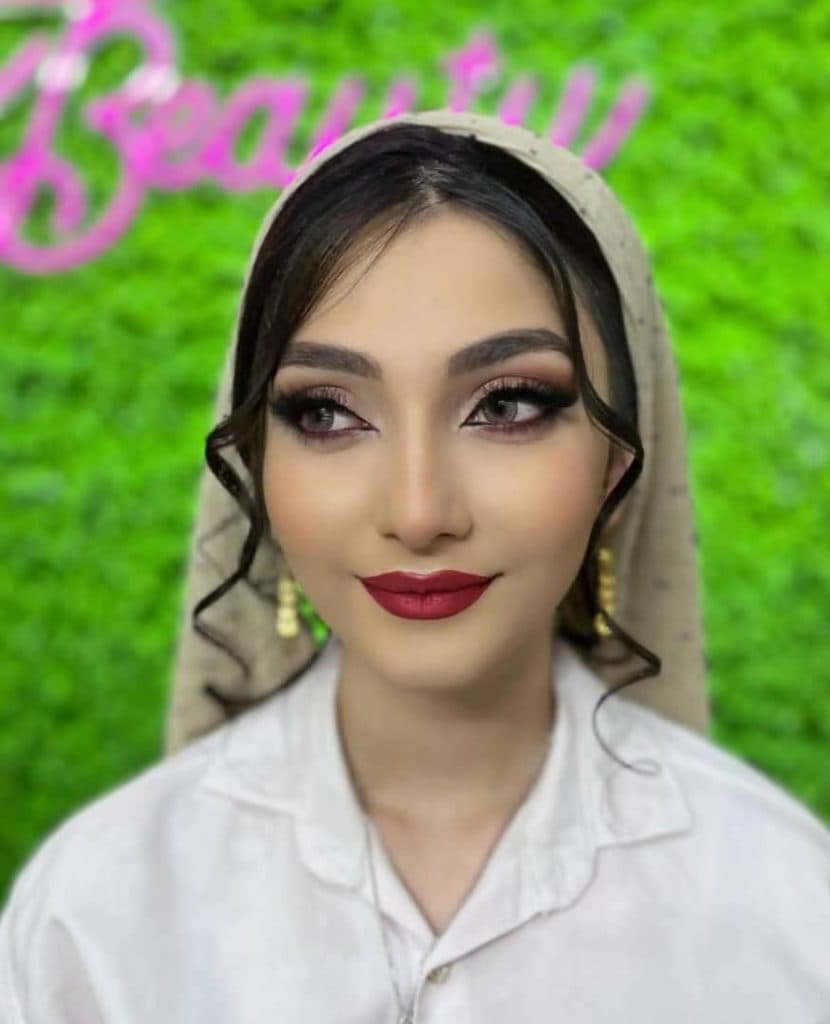 سالن زیبایی هانیز در اشکذر