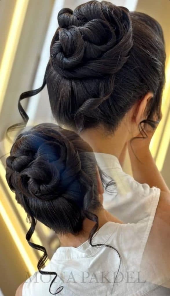 سالن زیبایی مونا پاکدل در مشهد