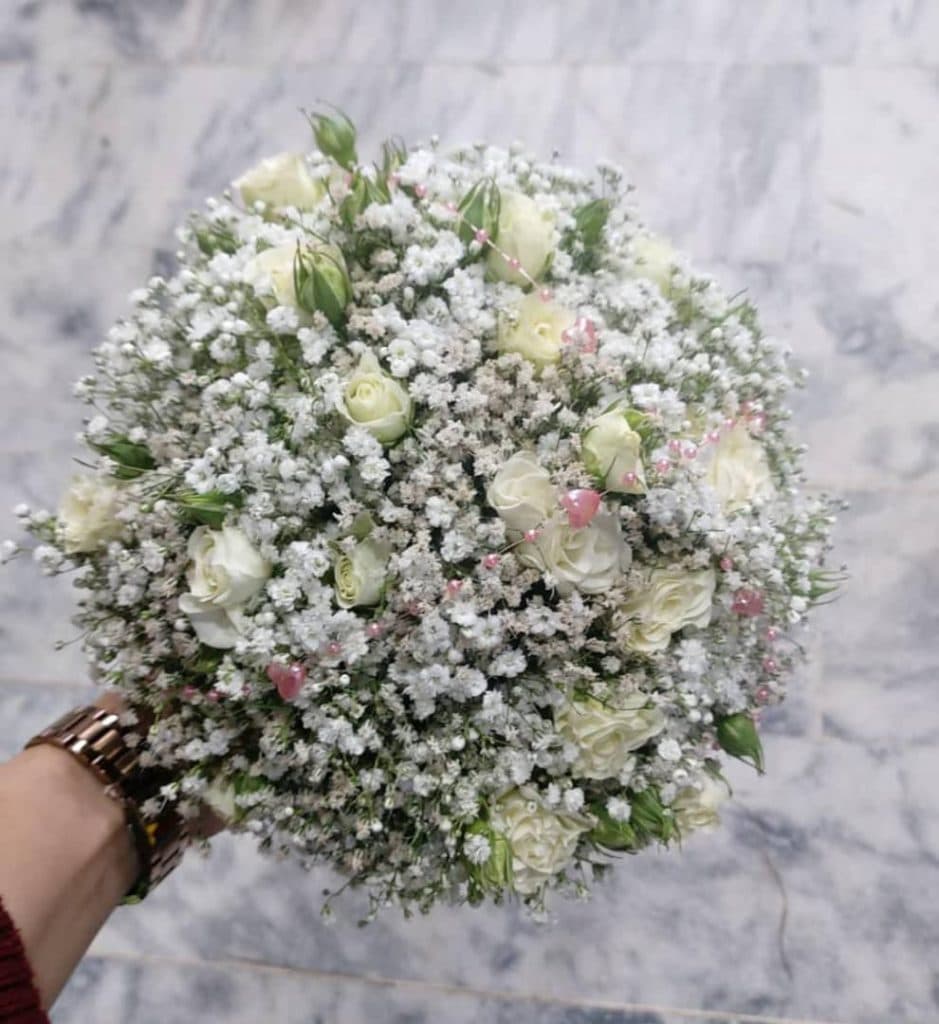 گل فروشی و گل آرایی گل همیشه بهار در زابل