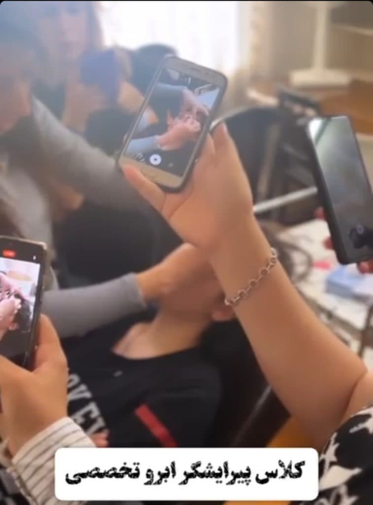 آموزشگاه مراقبت زیبایی تخصصی ماهان در مشهد