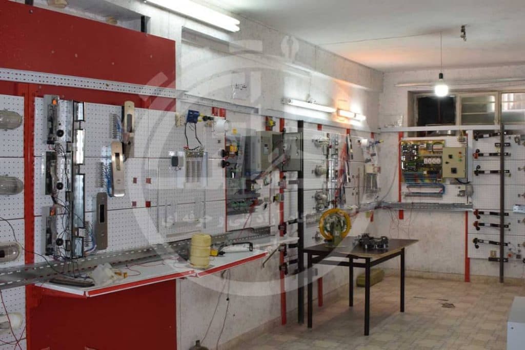 مجتمع فنی و حرفه ای علم و صنعت شیراز