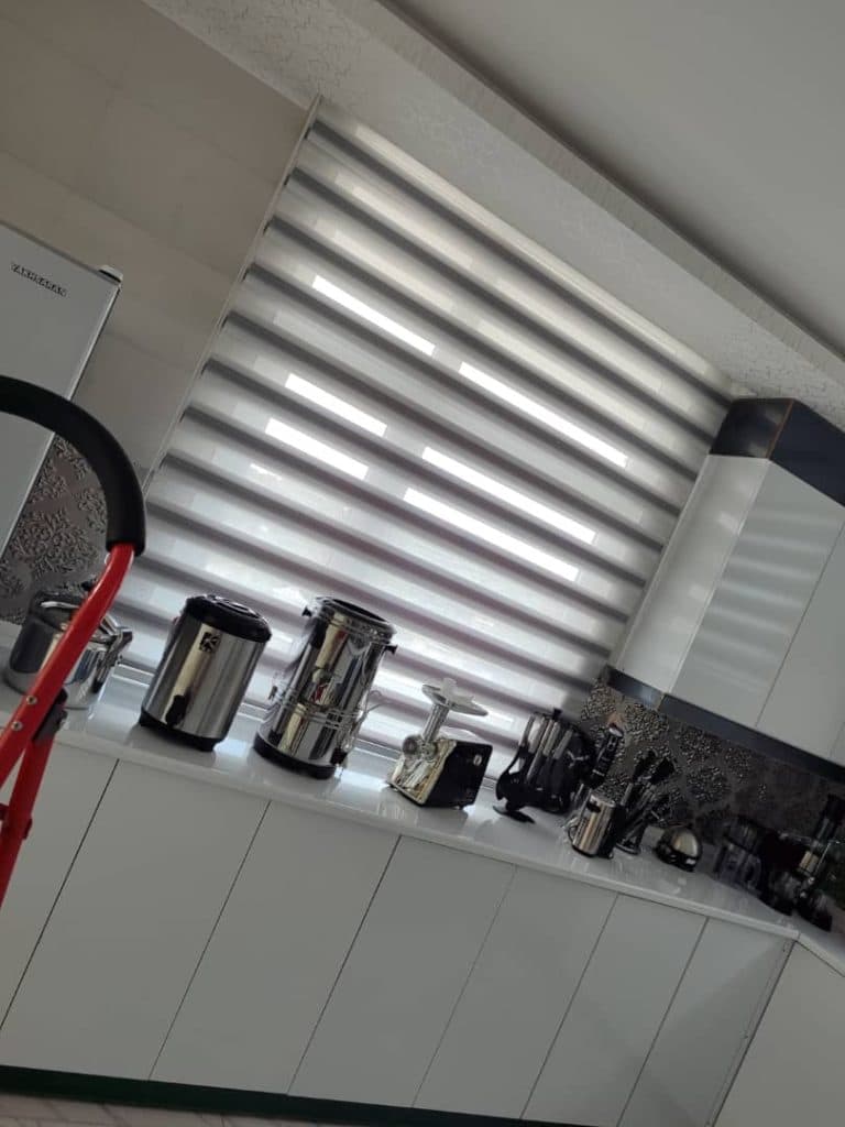 دکوراسیون داخلی مینی مال در شهرکرد