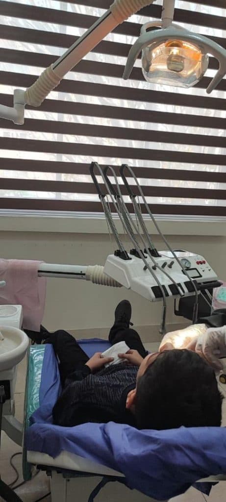 مرکز دندانپزشکی بهاران در آبرسان تبریز