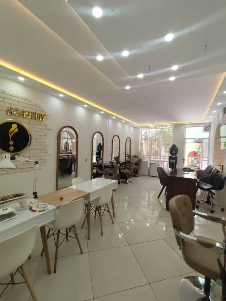 آموزشگاه تخصصی مراقبت زیبایی نگین خشنود در شیراز