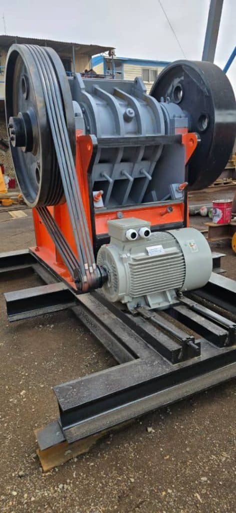 ساخت دستگاه های سنگ شکن شرکت پارس سنگ شکن در تهران