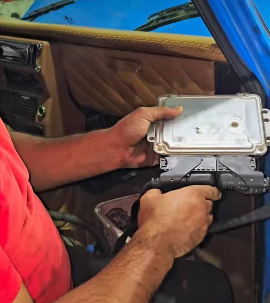 تعمیرگاه تخصصی نیسان مهدی دیزل در خسروشاه تبریز