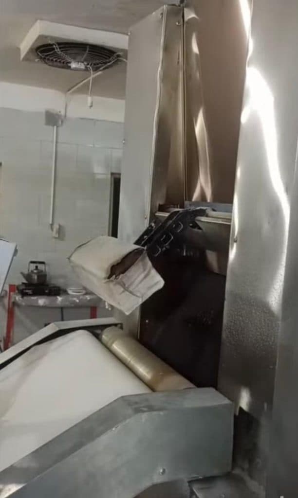 نمایندگی و خدمات پس از فروش دستگاه های نانوایی آذریاپ سجاد میر در دزفول