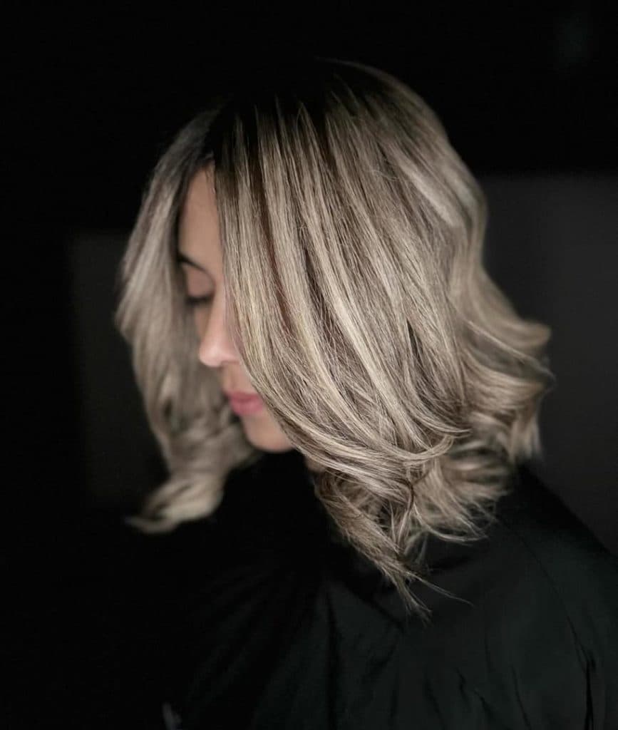 سالن زیبایی سارا سعیدی در قدوسی غربی شیراز